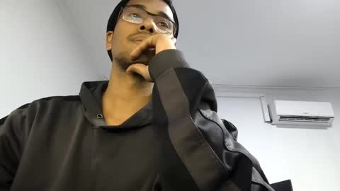 Alex online show from April 20, 2026, 7:11 am