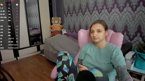 Snapshot of alexracc00n chatting on January 23, 2025, 7:22 am Alex online show from January 23, 2025, 7:22 am