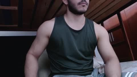 Snapshot of alexsb1998 chatting on March 4, 2025, 9:18 am alexsb1998 online show from March 4, 2025, 9:18 am