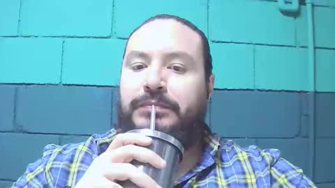 Snapshot of alextambet chatting on May 19, 2026, 12:44 pm alextambet online show from May 19, 2026, 12:44 pm