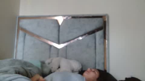 alex y luisa online show from March 12, 2026, 2:23 pm