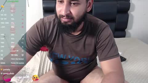 alexx_bbc_ online show from January 10, 2025, 9:20 pm