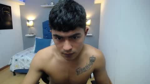 Alexx Leon online show from May 26, 2026, 2:46 pm