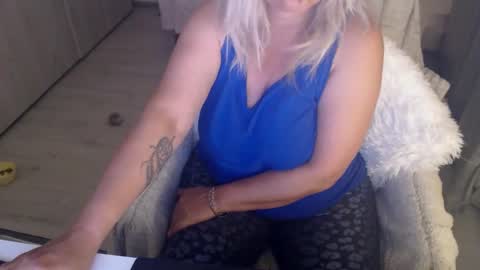 Snapshot of alexxa_mistress chatting on May 12, 2026, 7:00 pm Jhoa online show from May 12, 2026, 7:00 pm