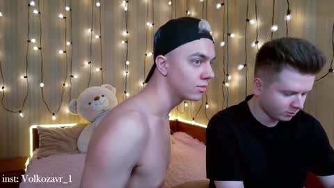 Snapshot of alexxx_d chatting on January 27, 2025, 6:52 pm AlexDimaIgor online show from January 27, 2025, 6:52 pm