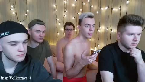 Snapshot of alexxx_d chatting on February 24, 2025, 6:36 pm AlexDimaIgor online show from February 24, 2025, 6:36 pm