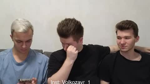 Snapshot of alexxx_d chatting on September 10, 2025, 7:47 pm AlexDimaIgor online show from September 10, 2025, 7:47 pm