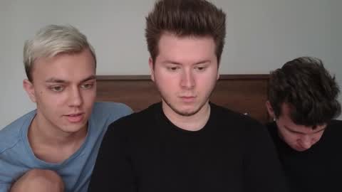 Snapshot of alexxx_d chatting on September 19, 2025, 1:56 pm AlexDimaIgor online show from September 19, 2025, 1:56 pm