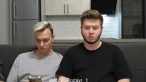 Snapshot of alexxx_d chatting on November 5, 2025, 7:47 pm AlexDimaIgor online show from November 5, 2025, 7:47 pm