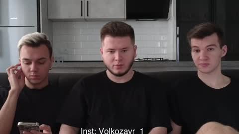 Snapshot of alexxx_d chatting on November 10, 2025, 1:21 pm AlexDimaIgor online show from November 10, 2025, 1:21 pm