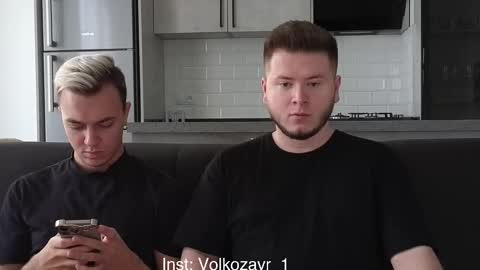 Snapshot of alexxx_d chatting on November 11, 2025, 12:49 pm AlexDimaIgor online show from November 11, 2025, 12:49 pm