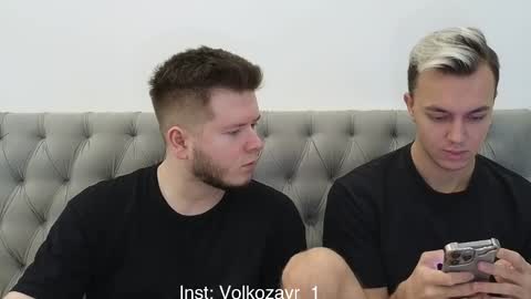 Snapshot of alexxx_d chatting on November 16, 2025, 1:17 pm AlexDimaIgor online show from November 16, 2025, 1:17 pm