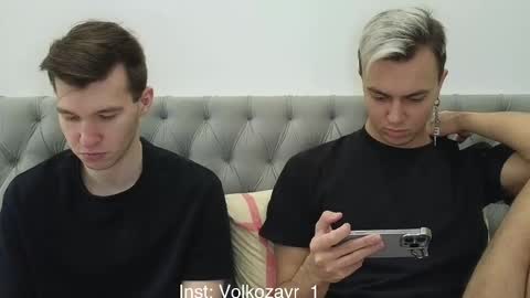 Snapshot of alexxx_d chatting on November 22, 2025, 1:21 pm AlexDimaIgor online show from November 22, 2025, 1:21 pm