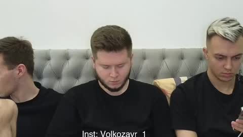 Snapshot of alexxx_d chatting on November 23, 2025, 7:35 pm AlexDimaIgor online show from November 23, 2025, 7:35 pm