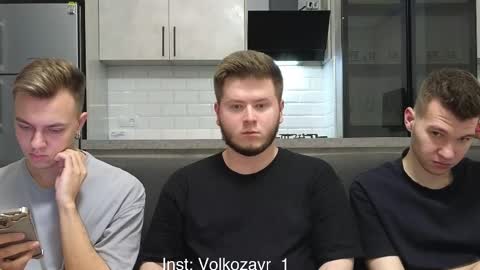 Snapshot of alexxx_d chatting on November 28, 2025, 8:22 pm AlexDimaIgor online show from November 28, 2025, 8:22 pm