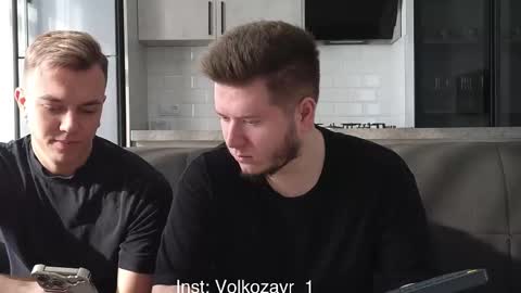 Snapshot of alexxx_d chatting on November 30, 2025, 8:18 am AlexDimaIgor online show from November 30, 2025, 8:18 am