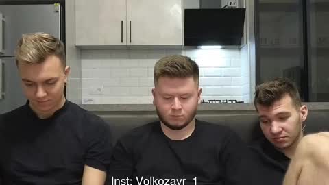 Snapshot of alexxx_d chatting on December 5, 2025, 8:49 pm AlexDimaIgor online show from December 5, 2025, 8:49 pm