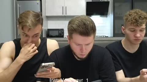 Snapshot of alexxx_d chatting on May 6, 2026, 8:58 pm AlexDimaIgor online show from May 6, 2026, 8:58 pm