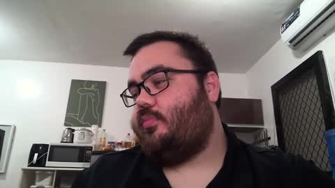 Snapshot of alexxxbear chatting on February 10, 2025, 6:03 pm alexxxbear online show from February 10, 2025, 6:03 pm