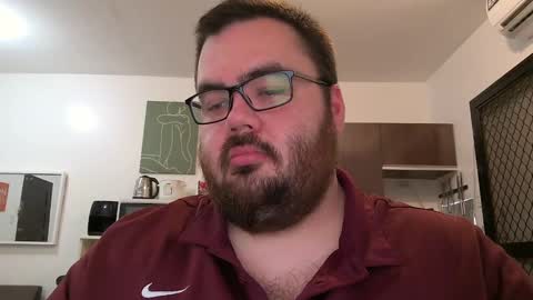 Snapshot of alexxxbear chatting on February 13, 2025, 11:47 pm alexxxbear online show from February 13, 2025, 11:47 pm