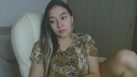 alexyferrer1 online show from September 24, 2025, 12:14 am