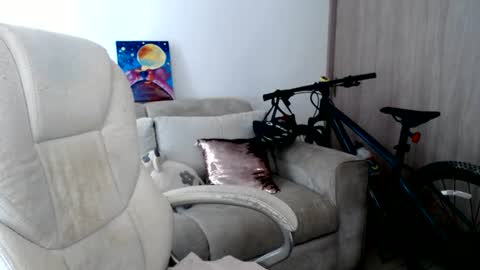 Snapshot of alexyferrer1 chatting on June 12, 2026, 4:17 pm alexyferrer1 online show from June 12, 2026, 4:17 pm
