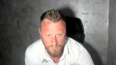 alexyno2022 ONLYFANS online show from May 20, 2026, 7:47 am