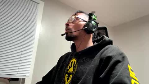 alfapipe23 online show from October 15, 2025, 5:29 am