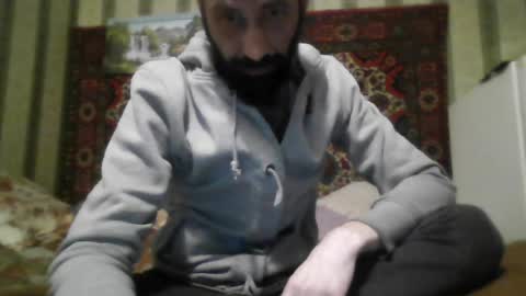 Snapshot of alferezsolvajo chatting on June 19, 2026, 8:12 pm alferezsolvajo online show from June 19, 2026, 8:12 pm