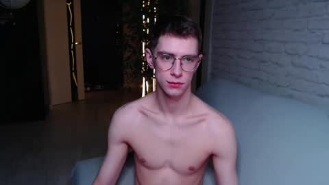 Snapshot of alfie_evanss chatting on November 1, 2025, 2:19 pm Alfie online show from November 1, 2025, 2:19 pm