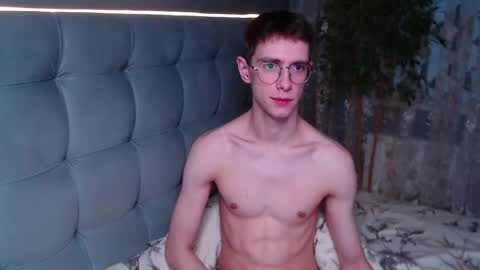 Snapshot of alfie_evanss chatting on November 28, 2025, 6:49 am Alfie online show from November 28, 2025, 6:49 am