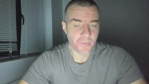 alfiesolomons87 online show from January 6, 2025, 8:39 pm