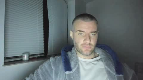 alfiesolomons87 online show from February 18, 2025, 7:52 pm