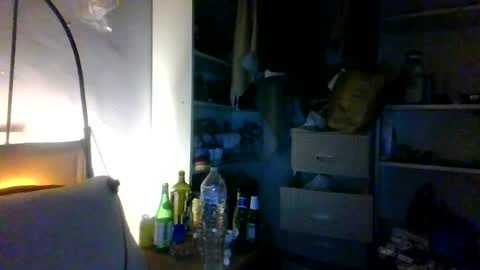 Edgarrrdd1021 online show from June 25, 2026, 2:11 am