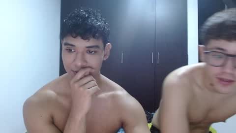 Snapshot of alfred_cantillo chatting on January 8, 2026, 6:59 am alfred_cantillo online show from January 8, 2026, 6:59 am