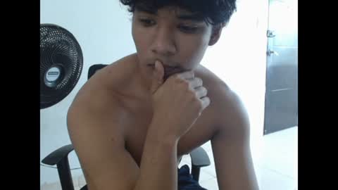 Snapshot of alfred_cantillo chatting on June 29, 2026, 2:06 pm alfred_cantillo online show from June 29, 2026, 2:06 pm
