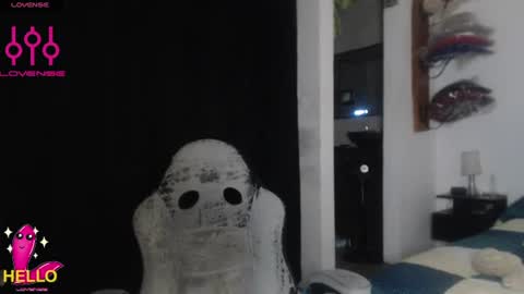 Snapshot of alguien_mas01 chatting on June 20, 2026, 6:38 am cami online show from June 20, 2026, 6:38 am