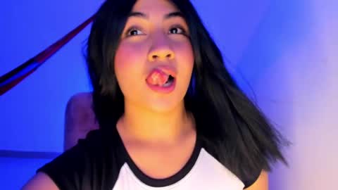 Snapshot of ali_sunce chatting on December 16, 2024, 1:31 am online show from December 16, 2024, 1:31 am