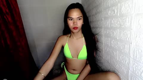 ALIAH online show from March 6, 2025, 11:53 pm