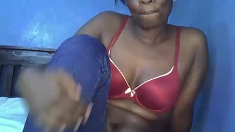 alic_crazy online show from October 28, 2025, 6:50 am