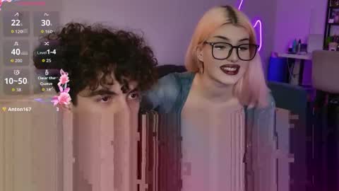 Snapshot of alice118james chatting on September 23, 2025, 5:49 pm alice and james online show from September 23, 2025, 5:49 pm