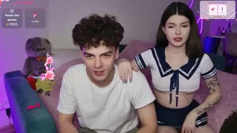 Snapshot of alice118james chatting on October 6, 2025, 5:43 pm alice and james online show from October 6, 2025, 5:43 pm