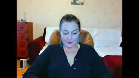 Snapshot of alice3694 chatting on January 14, 2026, 6:52 am Alice online show from January 14, 2026, 6:52 am