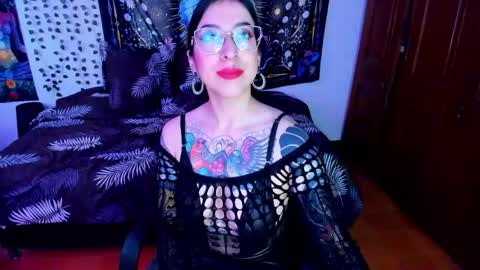 Snapshot of alice666f chatting on April 26, 2026, 4:48 pm ALiCE ROSE online show from April 26, 2026, 4:48 pm