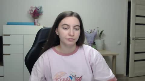 Alice online show from November 23, 2025, 5:13 pm