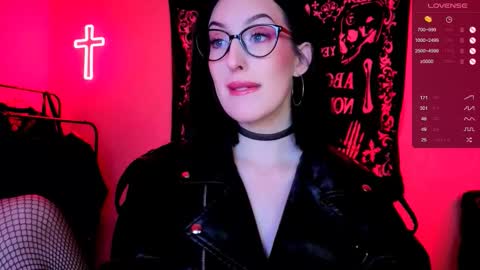 Miss Alice online show from October 5, 2025, 12:53 am