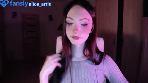 Snapshot of alice__aris chatting on October 14, 2025, 5:47 pm Alice Aris online show from October 14, 2025, 5:47 pm