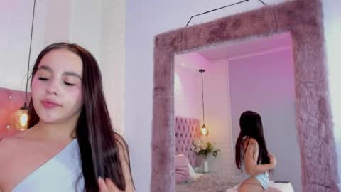 Snapshot of alice__bennett chatting on April 13, 2026, 3:17 pm Alice online show from April 13, 2026, 3:17 pm