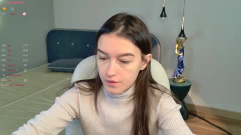 Snapshot of alice__grace_ chatting on December 13, 2024, 9:52 pm your Alice online show from December 13, 2024, 9:52 pm