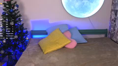 Snapshot of alice__grace_ chatting on December 25, 2024, 9:43 pm your Alice online show from December 25, 2024, 9:43 pm